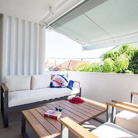 Favi Apartment