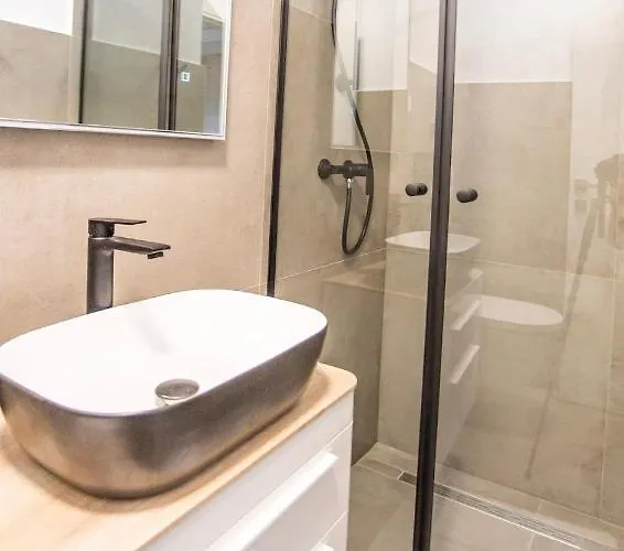 דירה Favi פאקוסטאן