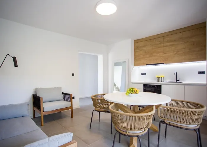 Favi דירה פאקוסטאן